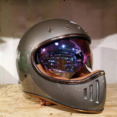 หมวกกันน็อค(titan helmet2)