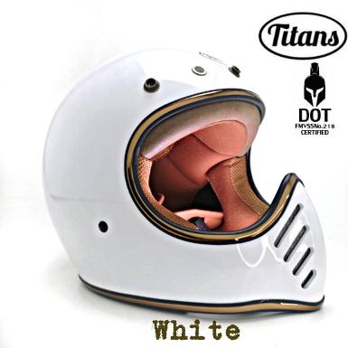 หมวกกันน็อค(titan helmet)